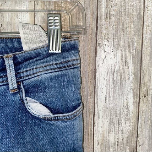 Zara Embroidered Floral Ankle Jeans - Picture 7 of 10